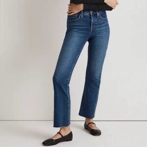 MADEWELL Mid-Rise Kick Out Jeans Size 24